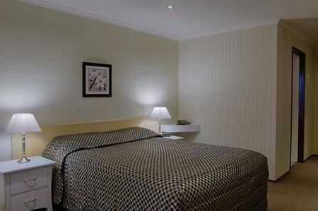 西怀厄朗乡村道路汽车旅馆