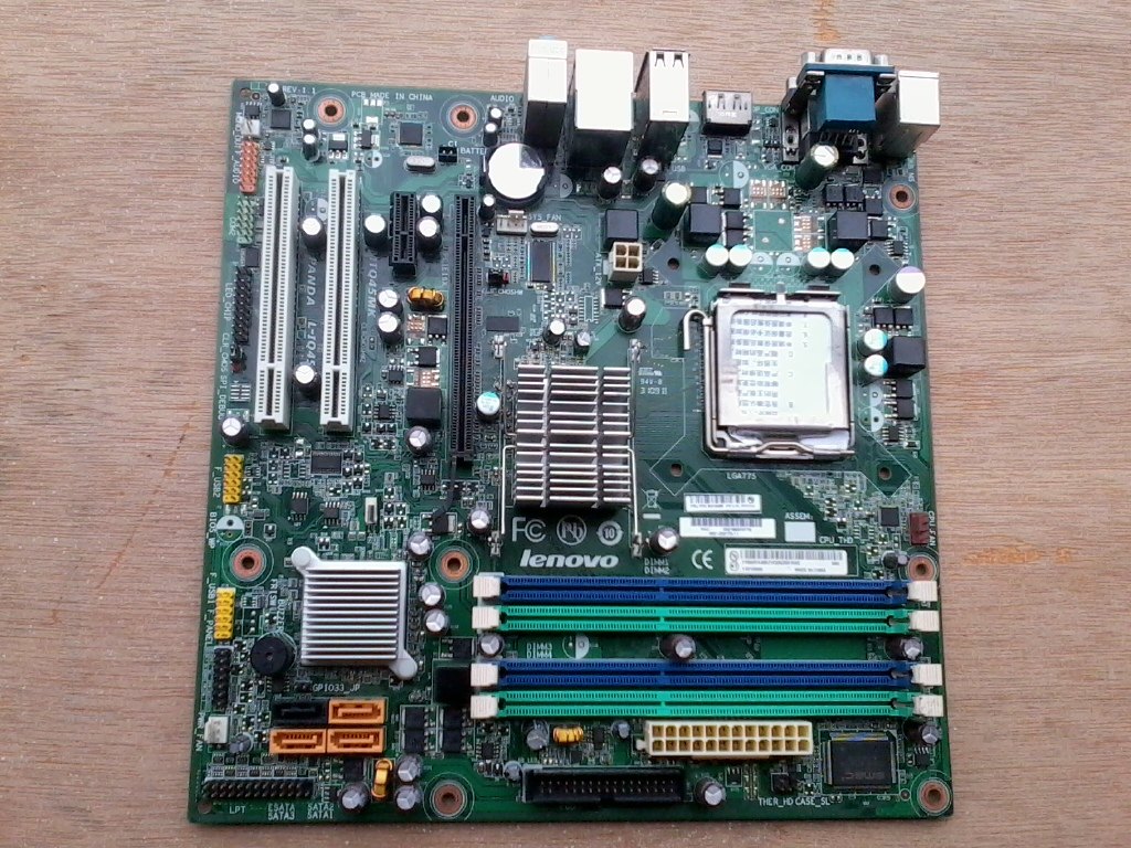 主板联想q45liq45fmtq45mk支持四核双64y9766主板