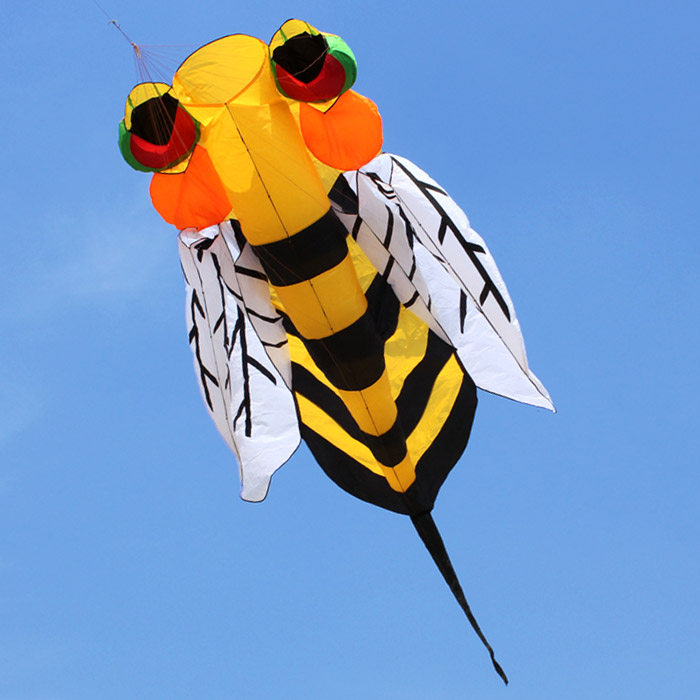 潍坊风筝软体蜜蜂小蜂王风筝金蝉生动形象栩栩如生到货了