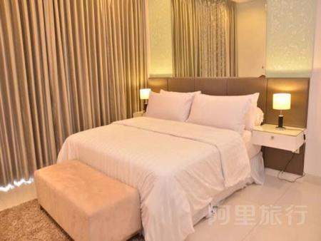 Elok Pool Villa Dago Pakar