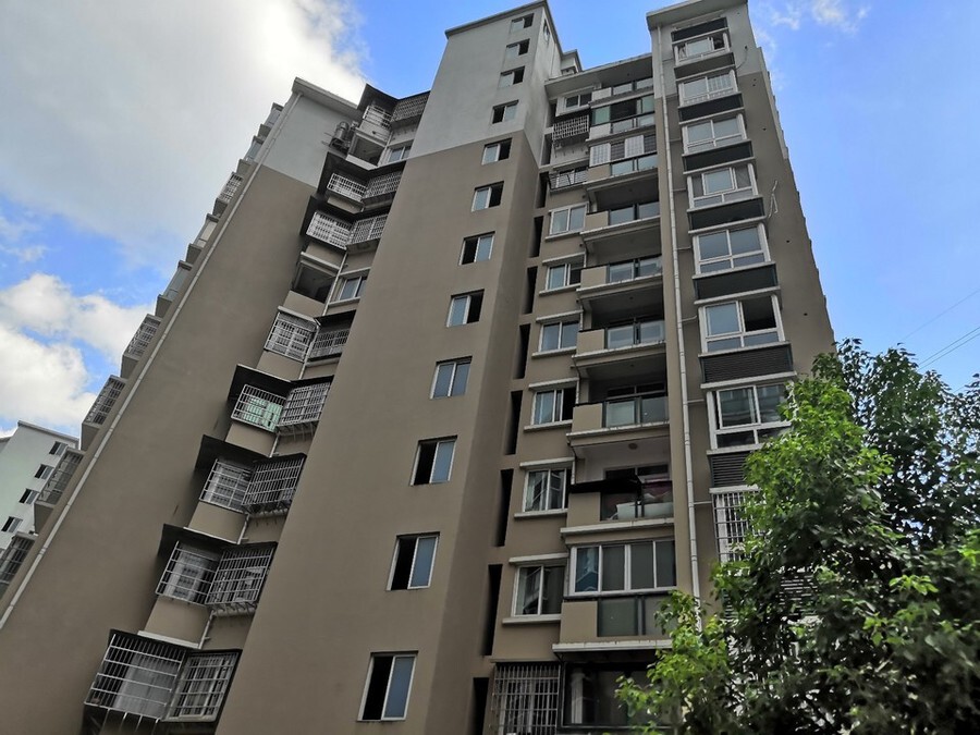 【第一次拍卖】青田县鹤城镇高湾小区7幢1101室及c24号贮藏室