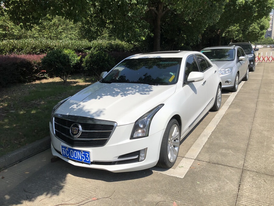 【第一次拍卖】车牌号为苏c00n53凯迪拉克牌-sgm7200aaa2型小型轿车