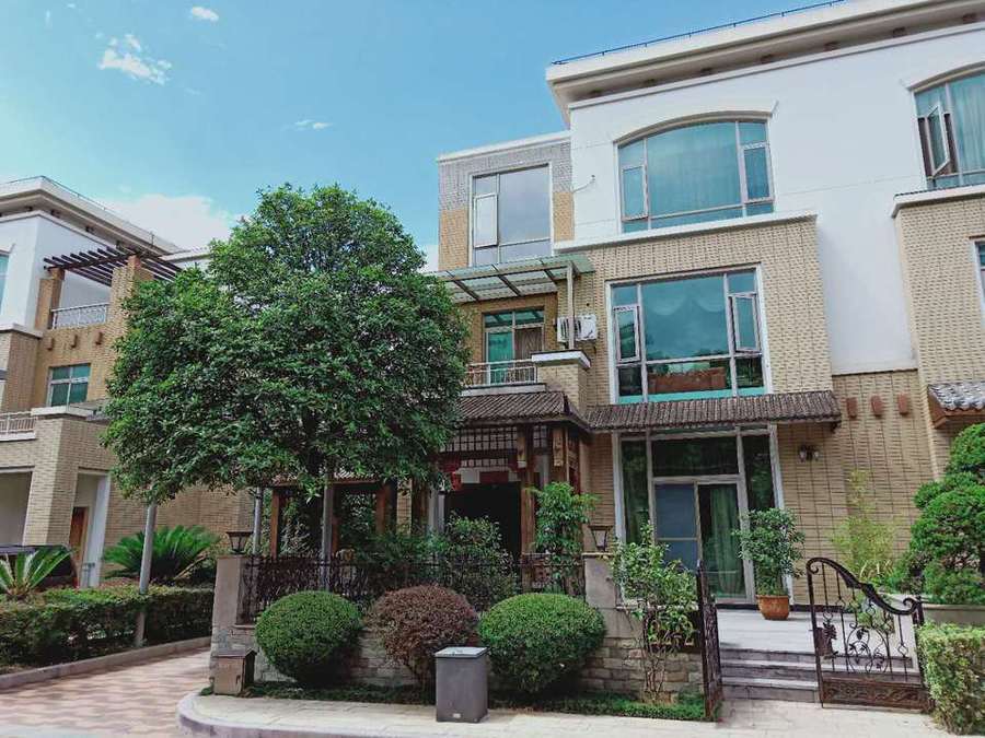 贵阳市中级人民法院关于乌当区新添大道北段98号附22-2号仁恒别墅22幢