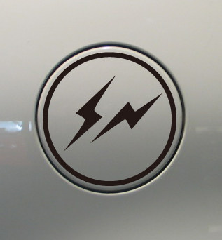 闪电 油箱盖贴 车贴 汽车贴 饰反光 反光贴 车贴 后视镜贴