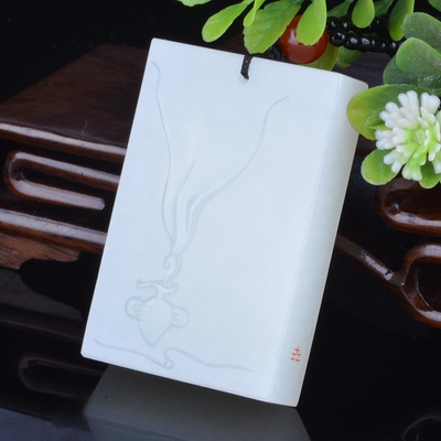 省级玉雕大师于尧作品 和田玉白玉生命之源挂件重68.927g