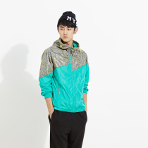 美特斯邦威2015秋装新款男科技拼染整连帽夹克吊牌价239元