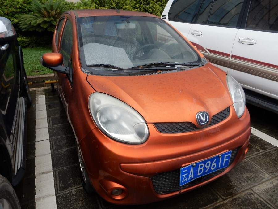 【第一次拍卖】云ab961f长安牌sc7106cy小型轿车一辆 不限购不限购