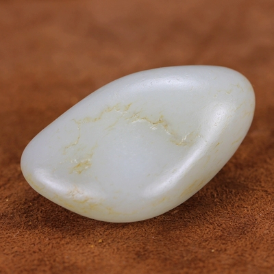 收藏级 和田玉籽料羊脂玉 原料 原石129克