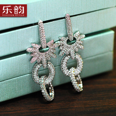 Music Europe and Hypo-allergenic earrings 925 Silver temperament long crystal earrings exaggerated big earrings star