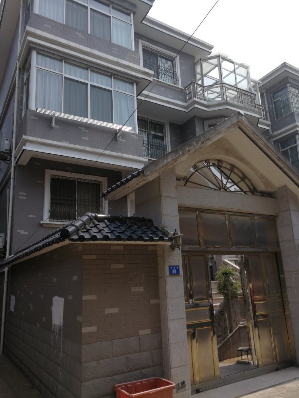 【第一次拍卖】位于松陵镇八坼社区新源路7号的房地产