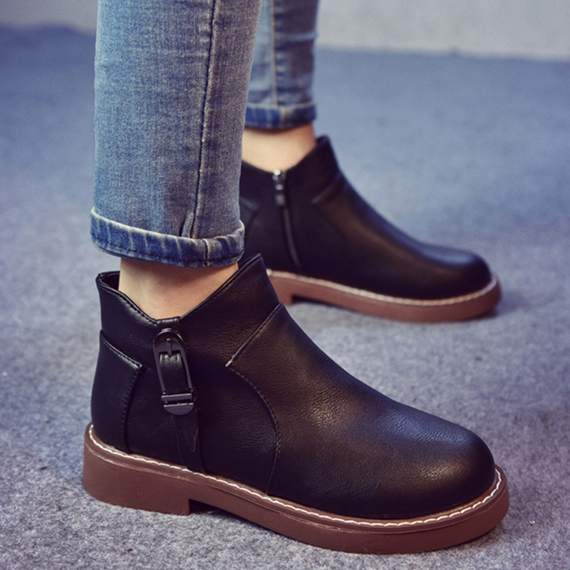 秋鼕季短靴女馬丁靴英倫風學生百搭韓版平底女鞋厚底短筒靴子女靴