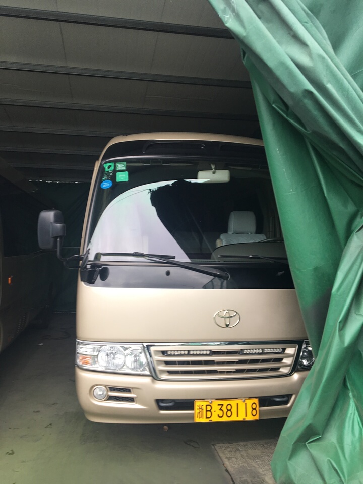 【第一次拍卖】车牌号为浙b38118的柯斯达牌大型普通客车一辆