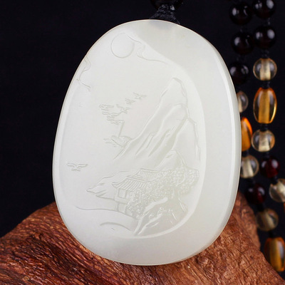 藏品 新疆和田玉脂白玉籽料意境山水挂件 脂白细腻油润 24克