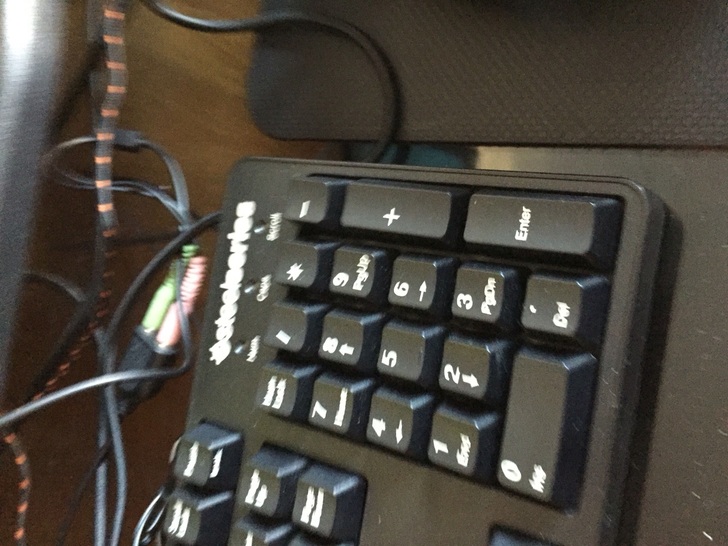 赛睿7g机械键盘黑轴csgo游戏专用键盘