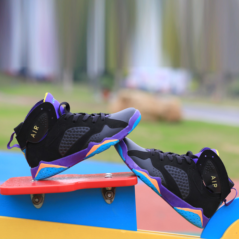 2016秋鼕季喬6籃球鞋男正品喬7高幫棉鞋庫裡2代耐磨透氣運動鞋女