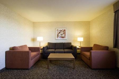 皇家幸运28计划交流群,Quality Inn Winnipeg
