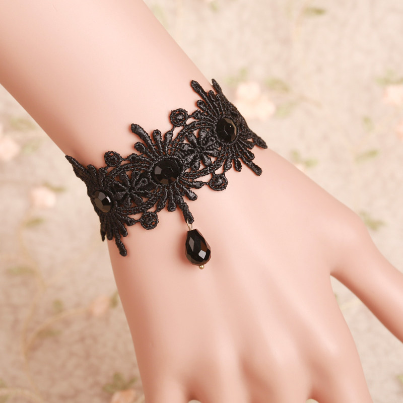 优雅配饰礼物蕾丝水晶气质腕带复古时尚饰品原创手链