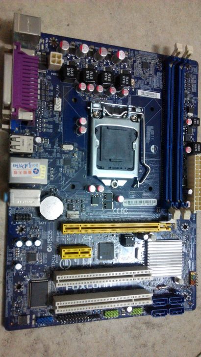 富士康H61MXPH61主板带打印口双PCI，可作监控税控