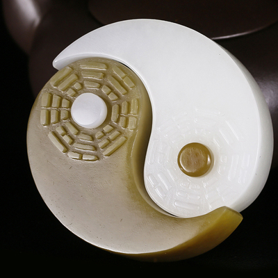 【省级玉雕大师】刘卫东 和田玉白玉,糖玉把玩 太极 114.26g