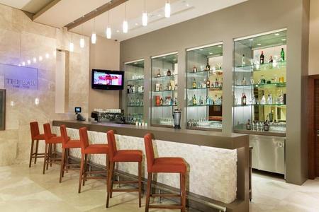 希尔顿花园桑尼乌法酒店