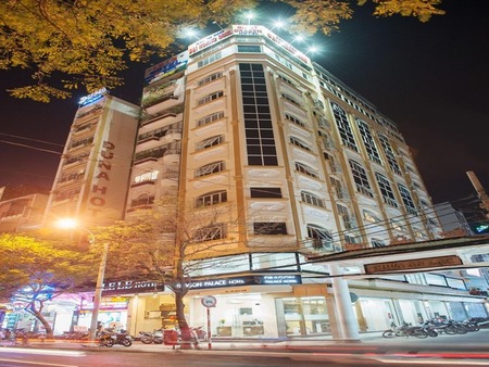 胡志明市龙宫大酒店