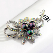 Filled with beautifully decorated fashion flowers heart pin simple corsage PIN pin Korean female jewelry