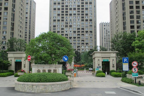 【第一次拍卖】富阳市富春街道文采路180号金色家园11号1单元701室