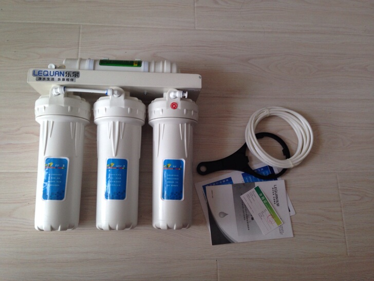 全新直饮乐泉净水器