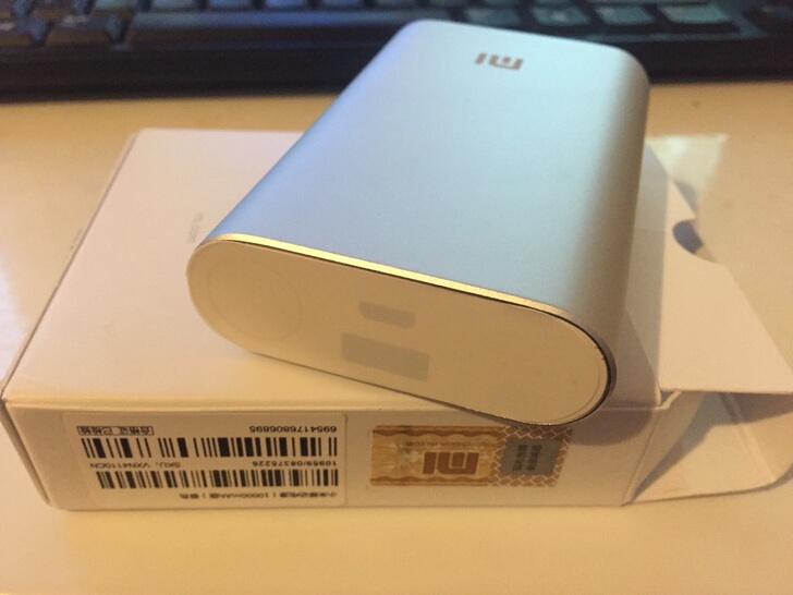 小米充电宝不能充电了_怎样给小米充电宝充电_小米充电宝第一次充电多长时间