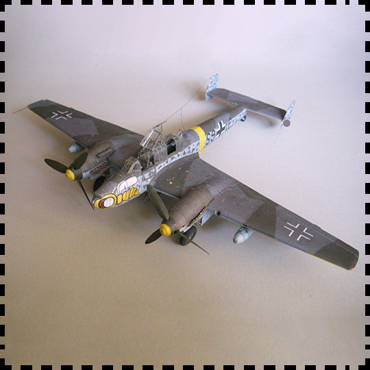 bf110g2战斗机模型军武飞机手工diy纸艺飞机模型