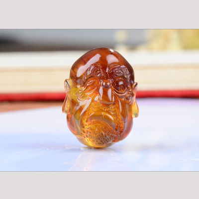 顶级天然琥珀雕件 罗汉头像 12.01g a033