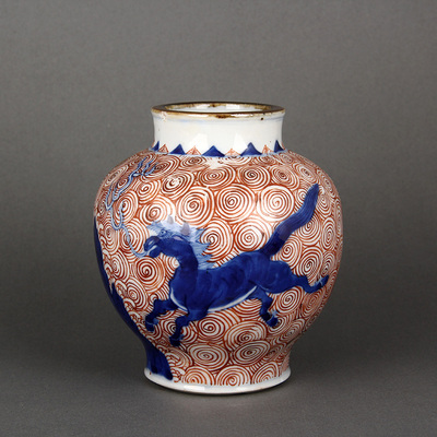 清光绪青花五彩海马纹罐 中拍