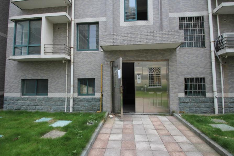 【第一次拍卖】宁海县兴海家园25幢103,203室房产