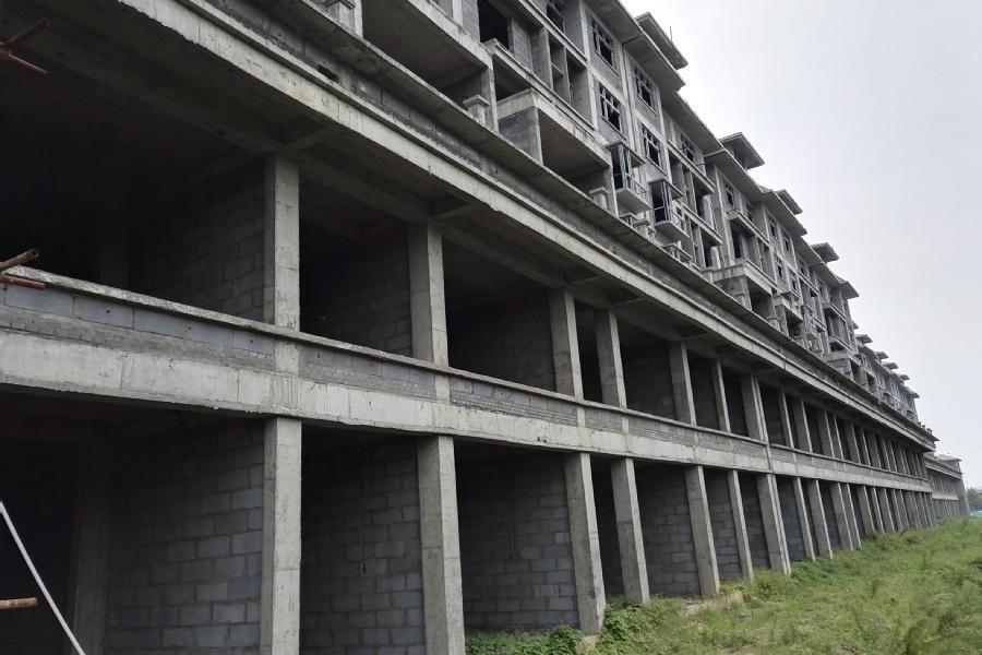 【第一次拍卖】宜阳县香鹿山镇宜滨路南侧龙湾盛景18幢18号商业用房在