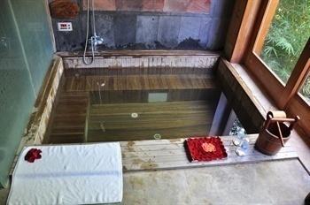 腾冲热海养生阁酒店