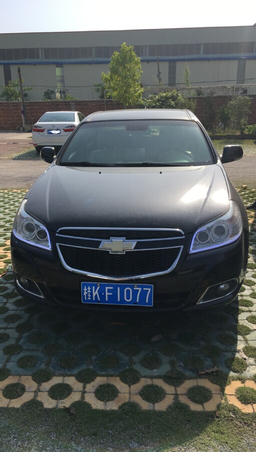 【第一次拍卖】雪佛兰牌(车牌号:桂kf1077)小轿车一辆(黑色)手动