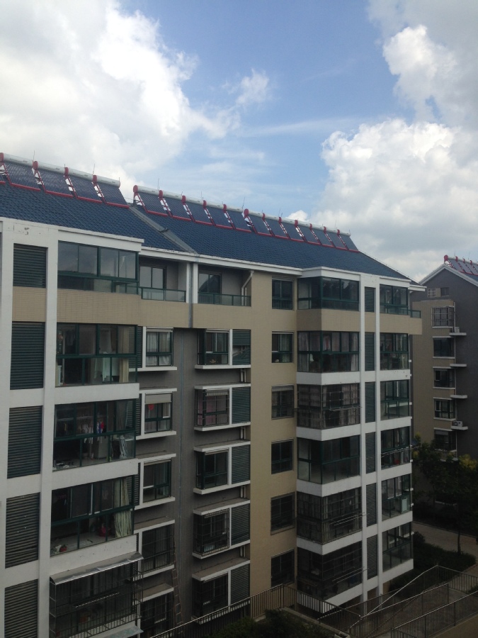 【变卖】青墩头灶村五组虹越豪庭3幢110室