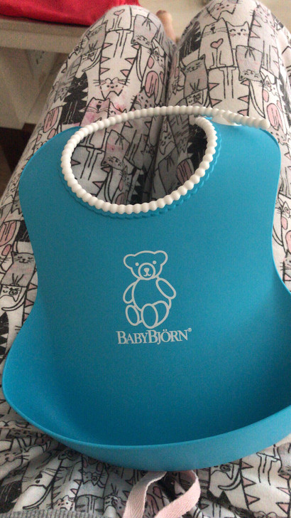 全新babybjorn防水立体围兜