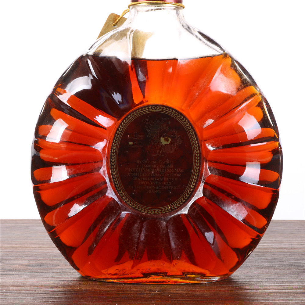 a2.80年代remy martin人头马大花xo干邑白兰地40度1500ml