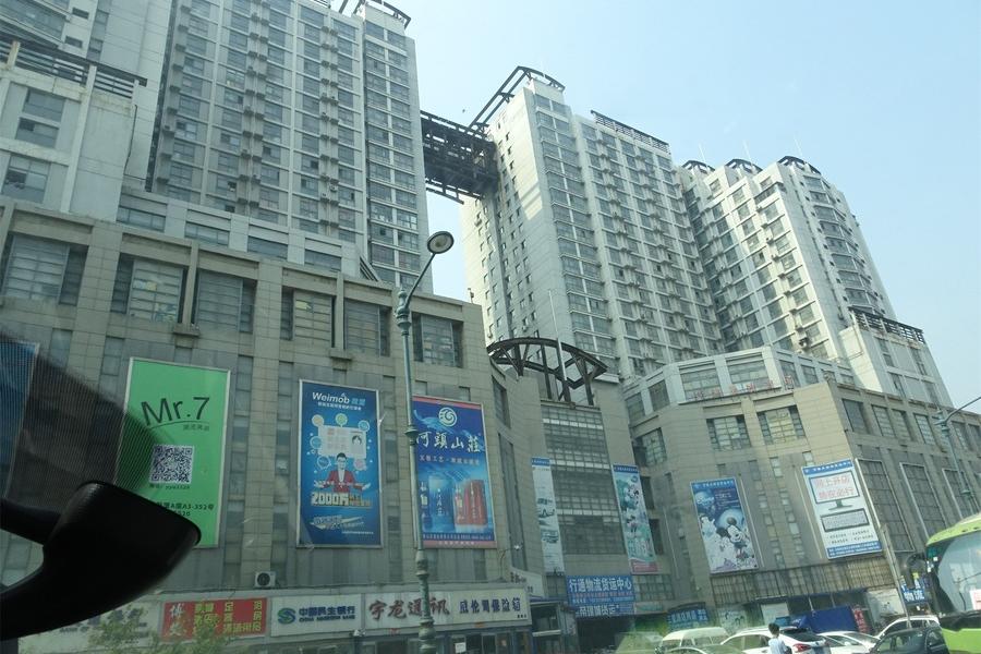 【变卖】天津市红桥区天鸿大厦b座-1220房地产 可贷款可贷款