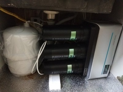 Re:请问一下九阳净水器jr5001和美的花生哪个好??九阳净水器jr5001和美的花生区别 ..