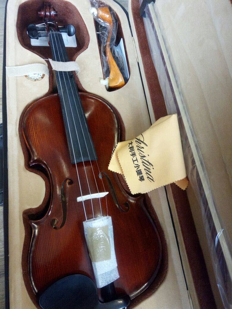 christina/克莉丝蒂娜小提琴属于哪个档次?