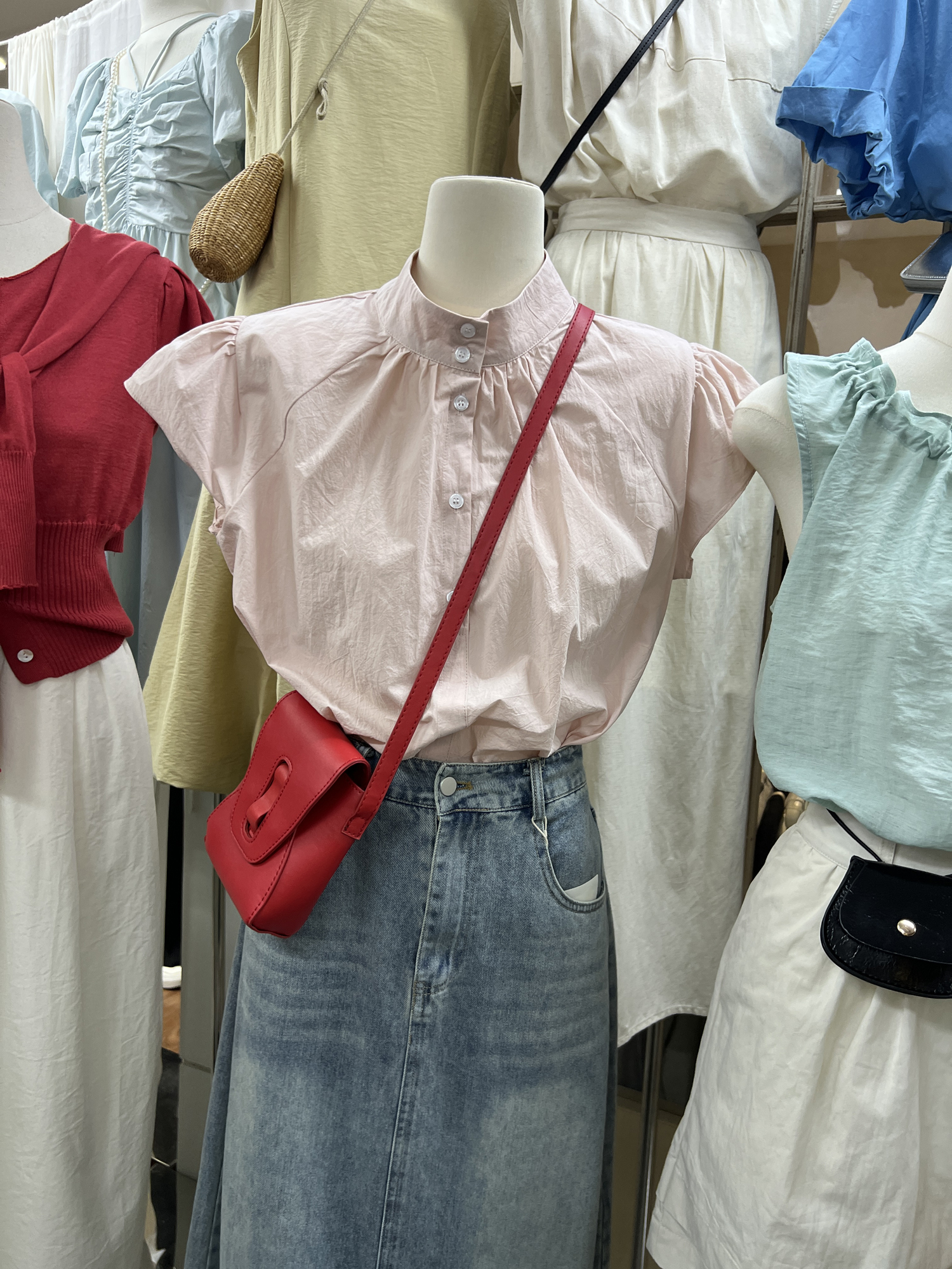 韩版夏季2024年时尚十三行净色飞袖设计立领单排扣文艺百搭衬衣女
