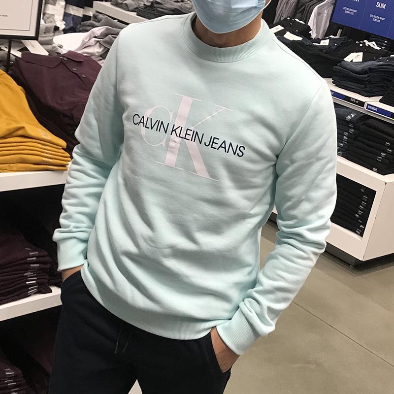 CK Calvin Klein2021新款男士简约时尚保暖加绒圆领套头休闲卫衣