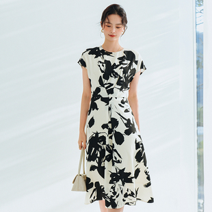 妈妈连衣裙夏季新中式优雅黑白花水墨印花中年气质夏装中长款裙子