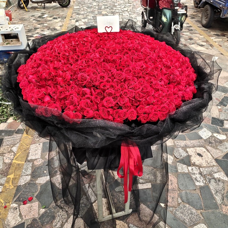 一折郑州鲜花速递七夕_郑州鲜花999朵玫瑰花99朵花束同城速递开封洛阳