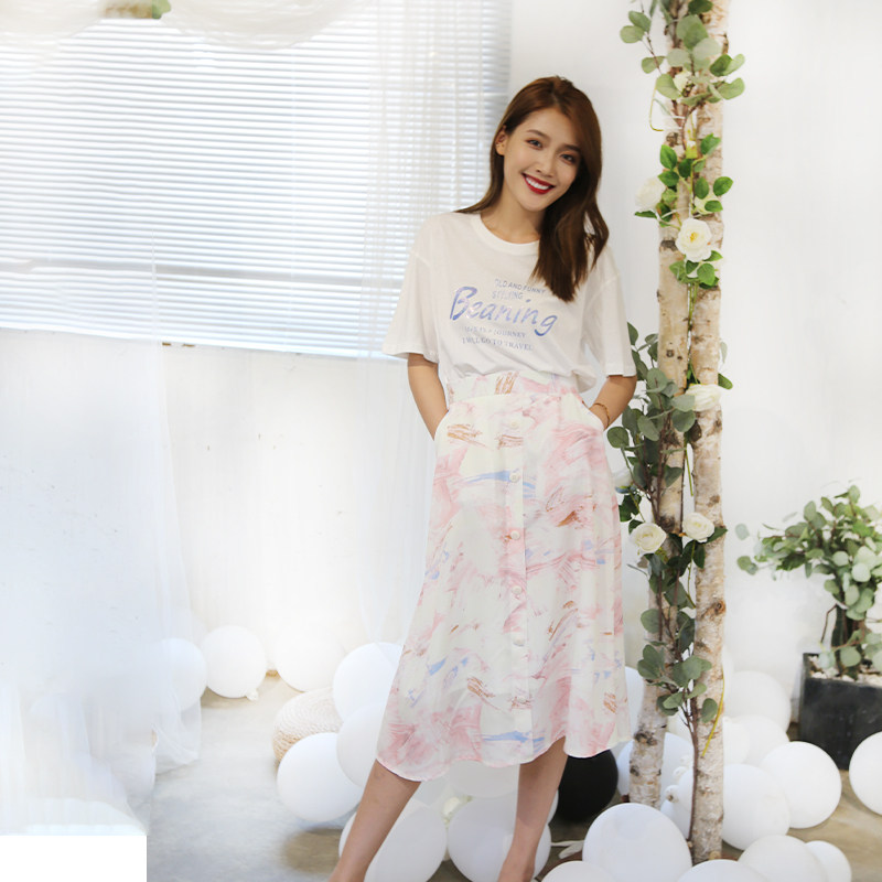 特价前卫女装_limi里秘女装新款油画长裙简洁时尚前卫搭配修饰腿部