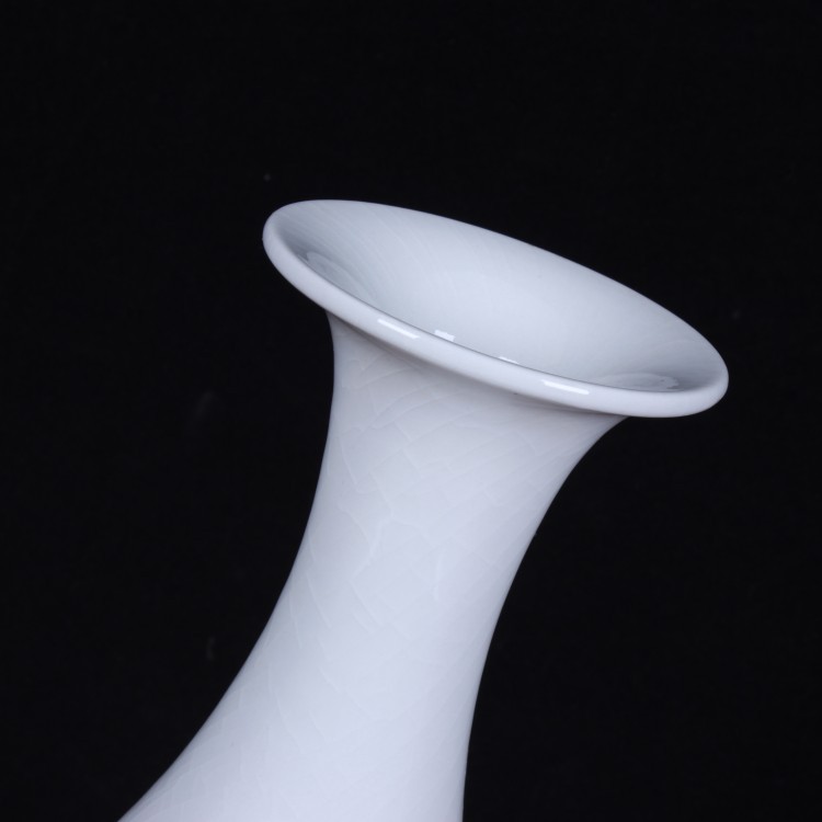壶陶瓷花瓶摆件春现代简约创意手工釉瓶混玉裂纹白色装饰品陶瓷