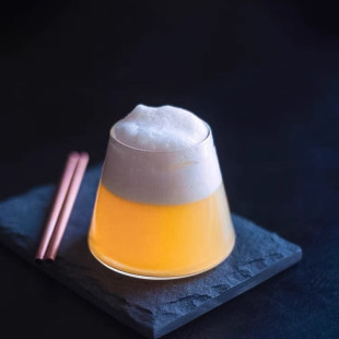富士山高硼硅玻璃杯创意网红家用威士忌啤酒杯果汁饮料杯子酒杯