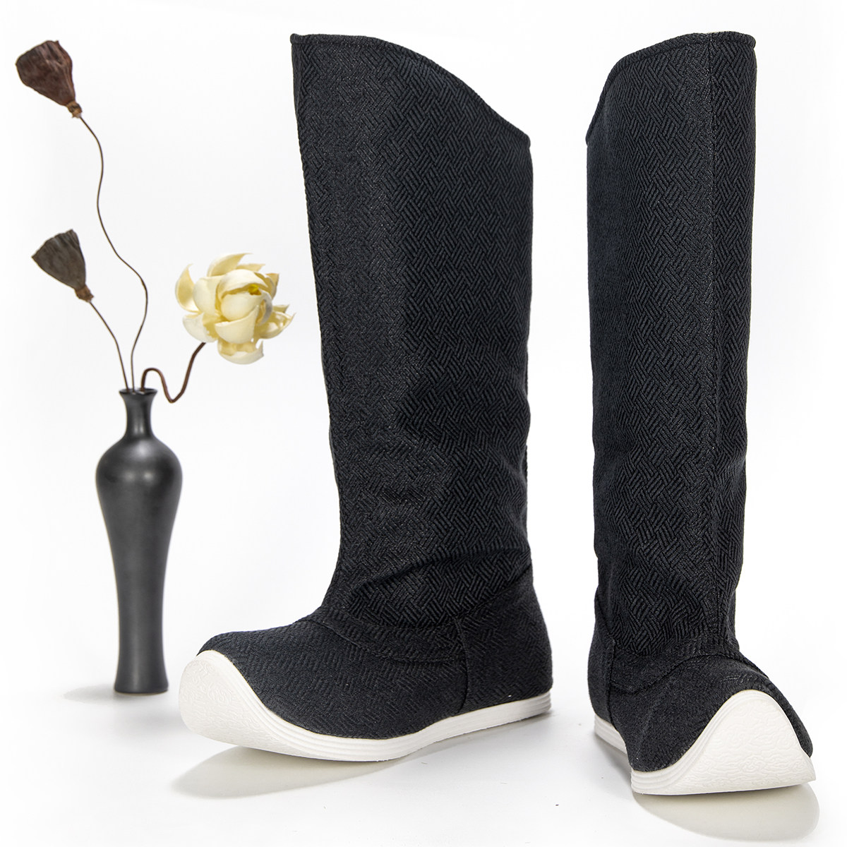 乌衣巷原创皂靴明宋黑色回纹翘头平底舒适透气汉服古风高筒靴子男